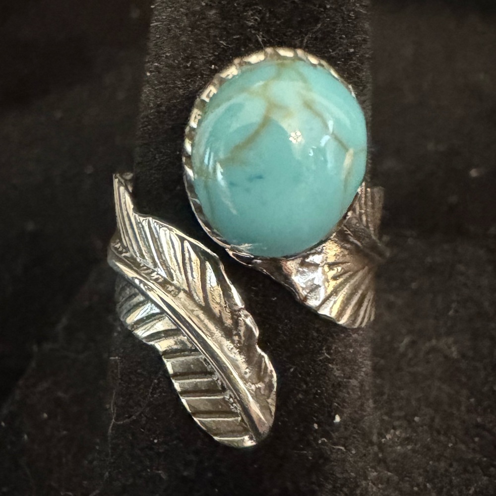Sterling Silver and genuine Kingman Turquoise Feather Ring Set‎ - Picture 7 of 7